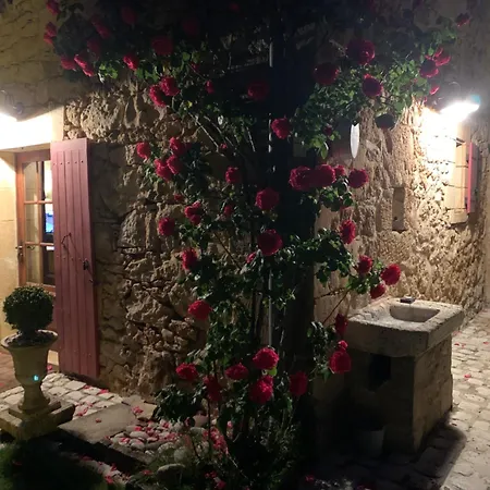 بيت للعطل Maison Les Volets Rouges-vue Panoramique Et Piscine Privee-cote Sarlat Bézenac