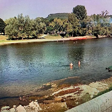 Maison Les Volets Rouges, Vue Panoramique Et Piscine Privee-cote Sarlat- * Bézenac